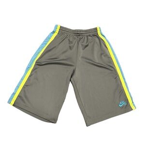 Nike SB Athletic Shorts Boys XL